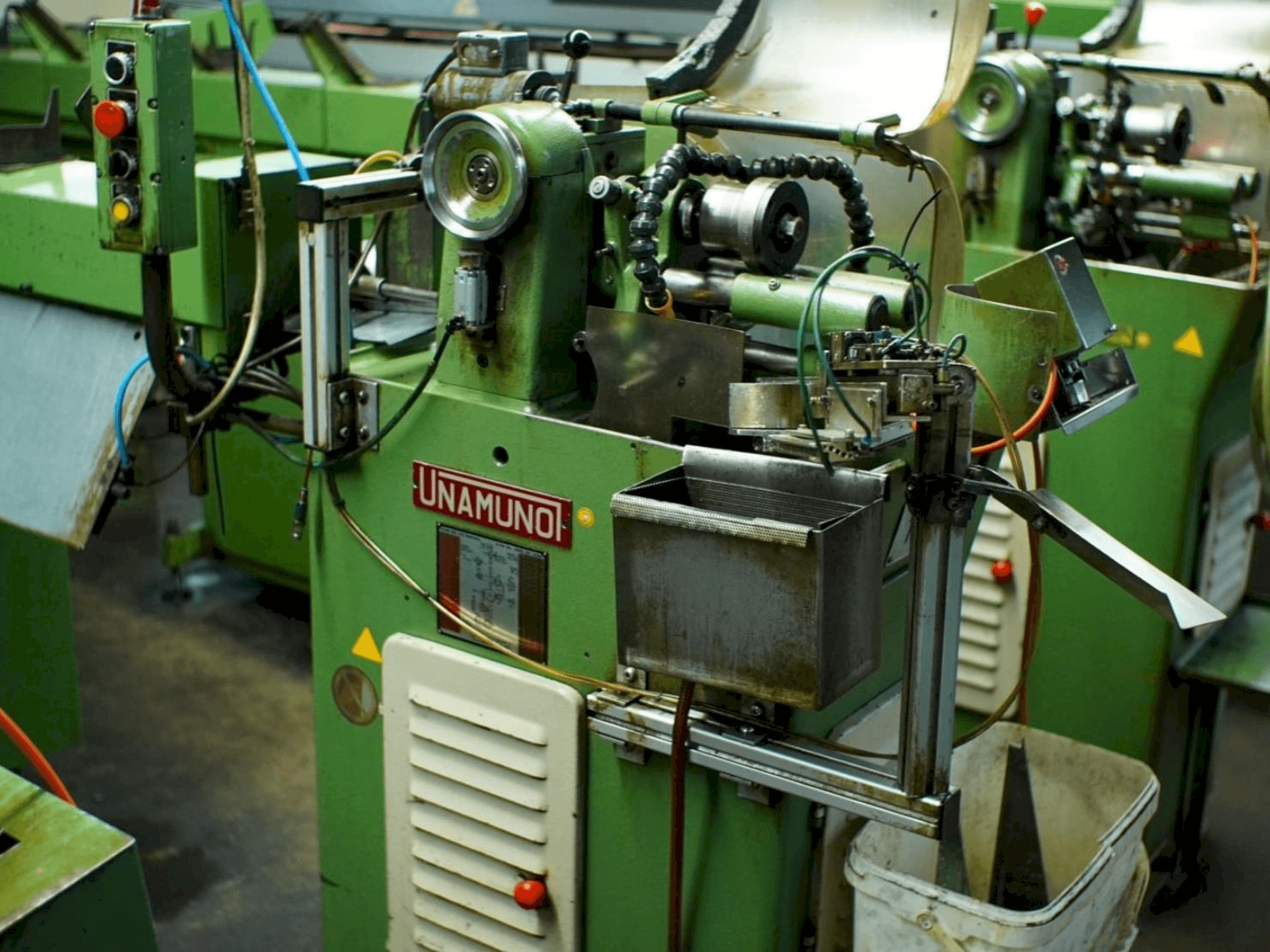 Prikaz stroja UNAMUNO TA-16-B sprijeda