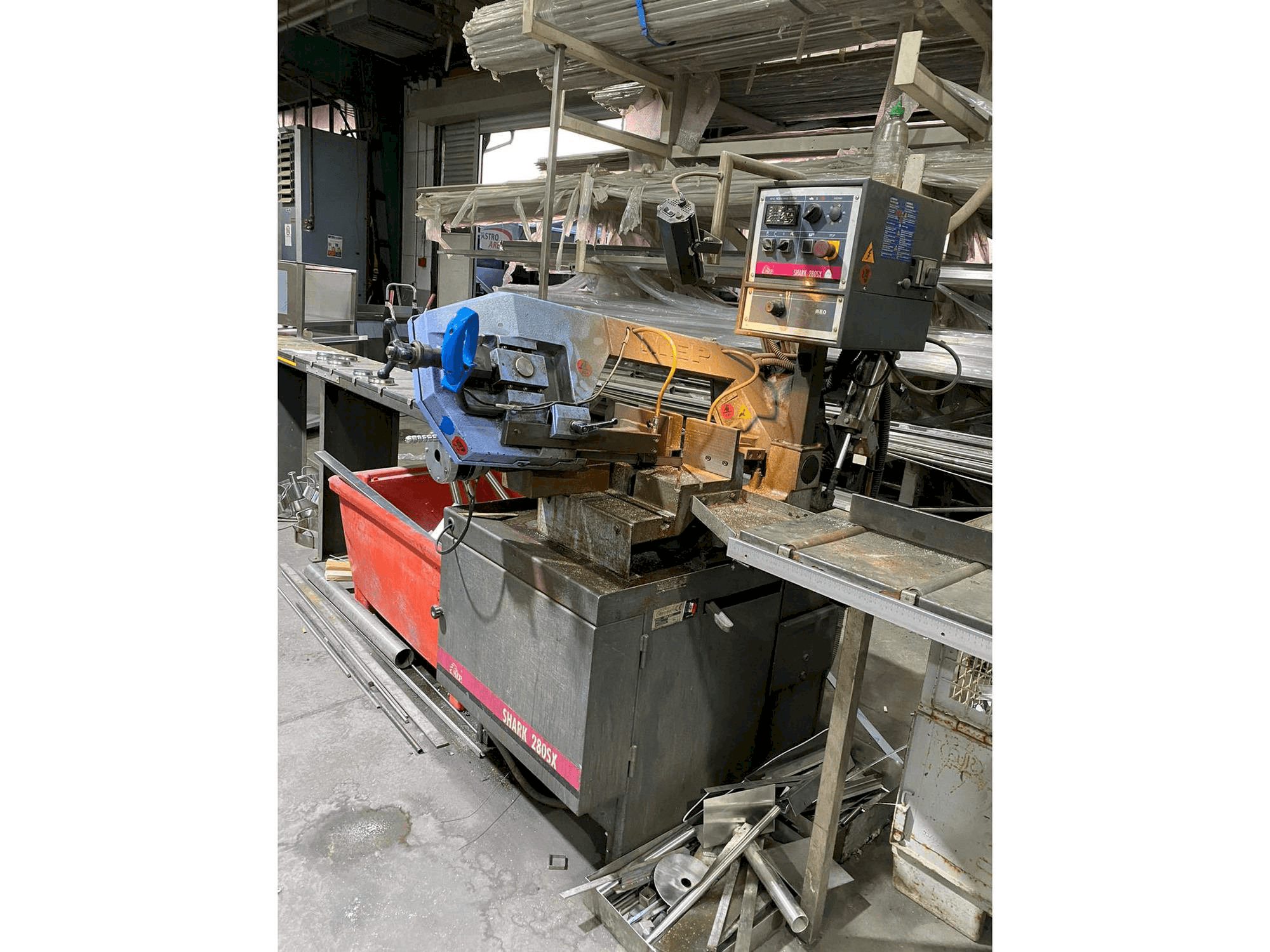 Prikaz stroja Nisshinbo MAP-750 sprijeda