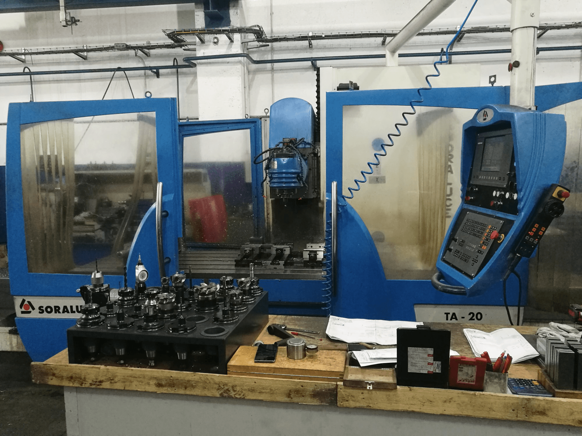 Prikaz stroja Soraluce TA-20 sprijeda
