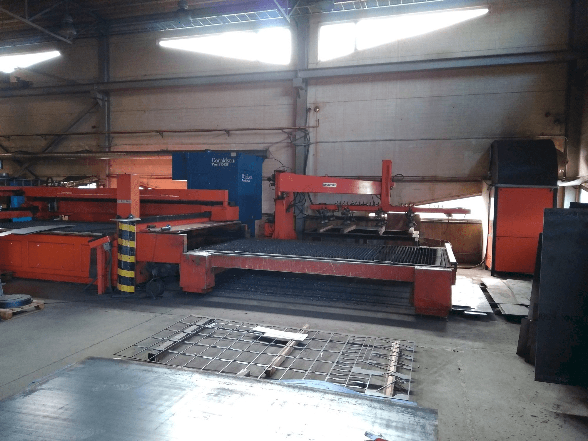 Prikaz stroja Bystronic BTL 2800 sprijeda