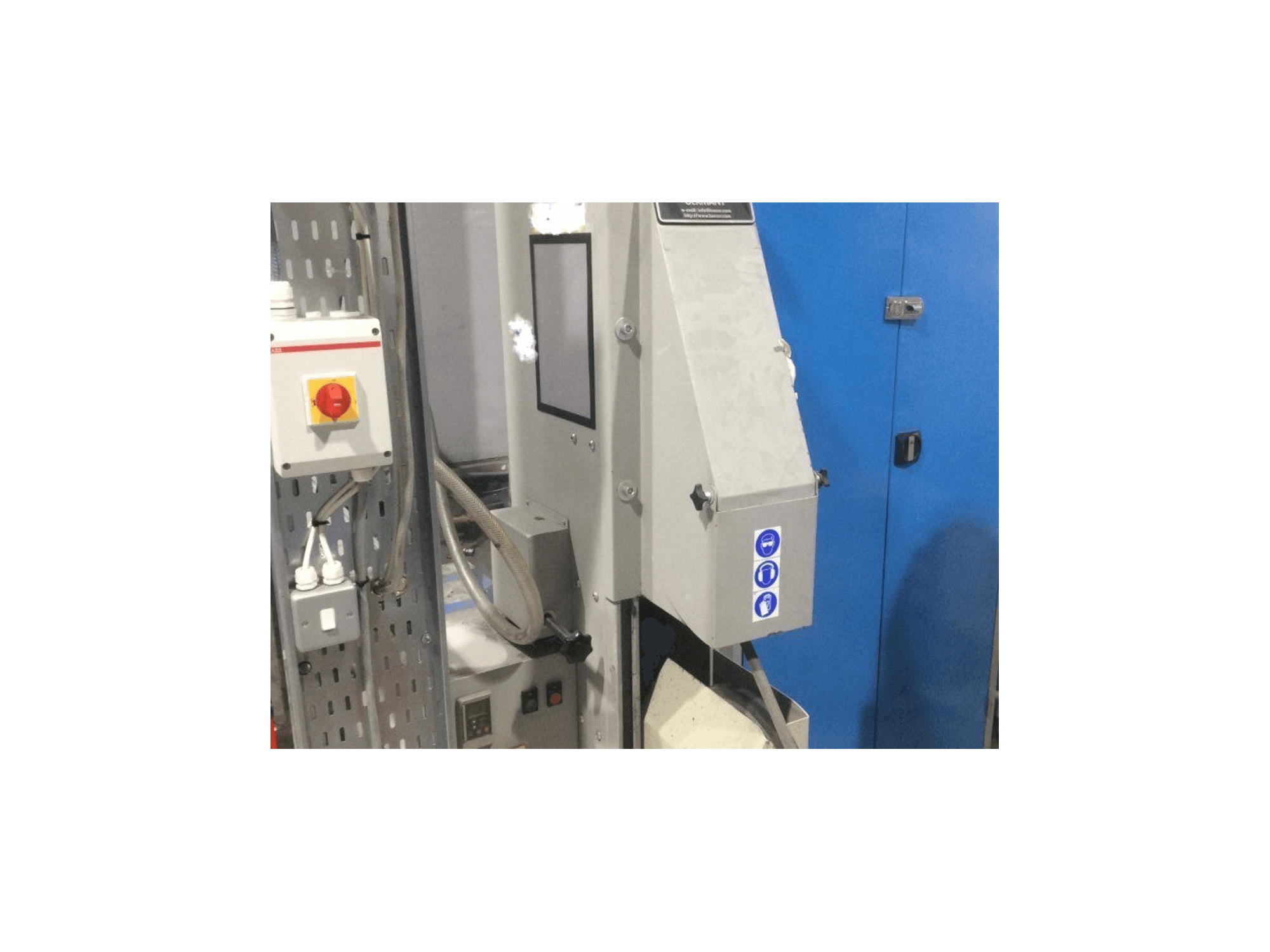 Prikaz stroja Loeser KS 100 sprijeda