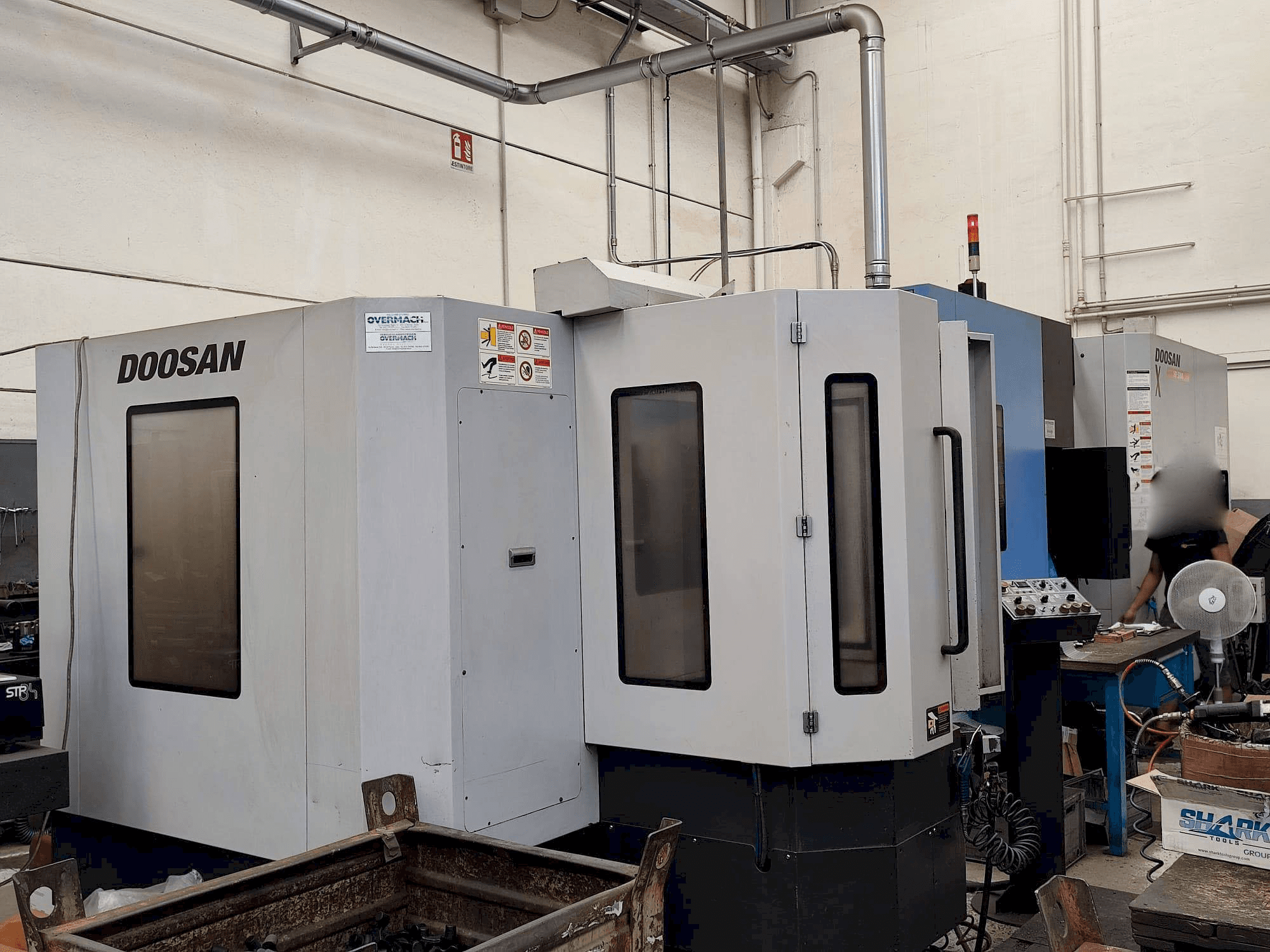 Prikaz stroja DOOSAN HP 5100 sprijeda