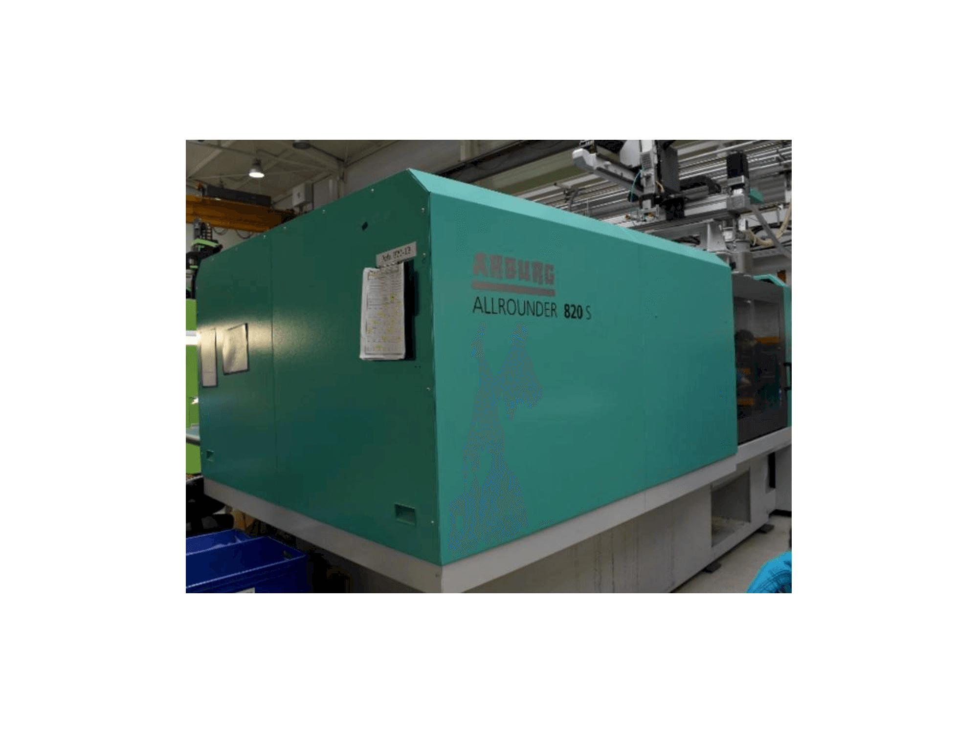 Prikaz stroja Arburg Allrounder 820 s 4000 - 800 sprijeda