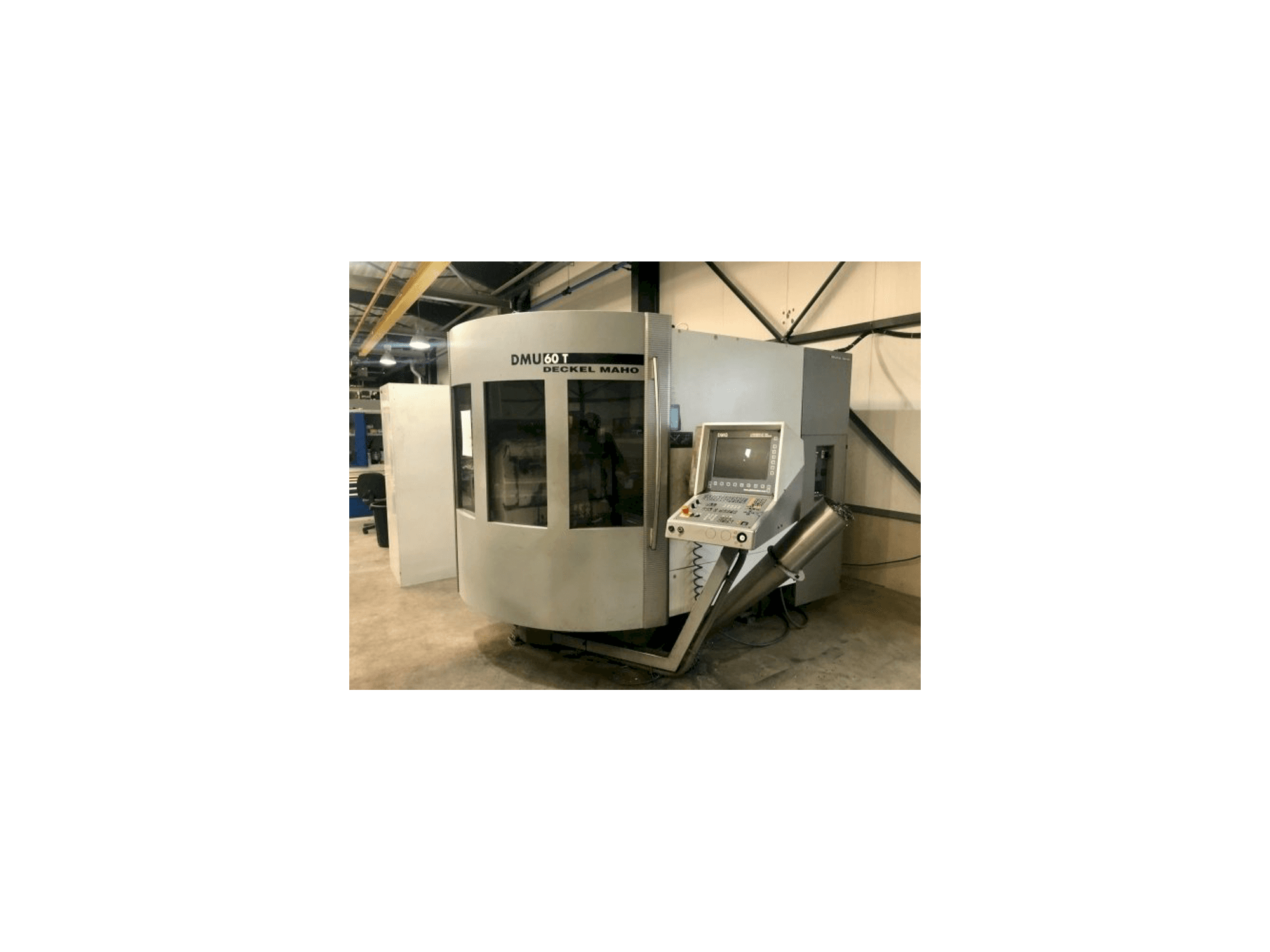Prikaz stroja DECKEL MAHO DMU 60T sprijeda