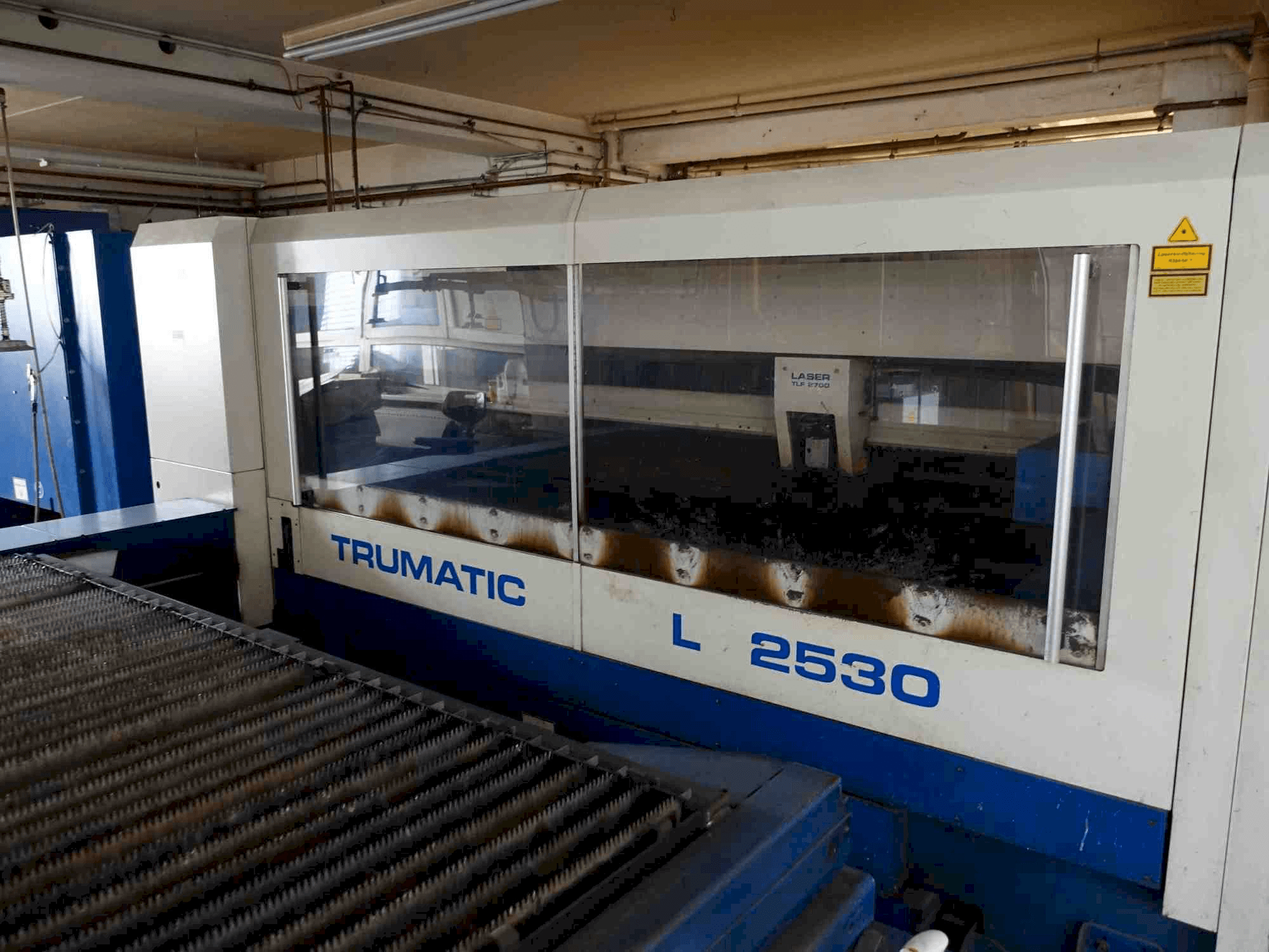 Prikaz stroja Trumpf Trumatic L2530 sprijeda