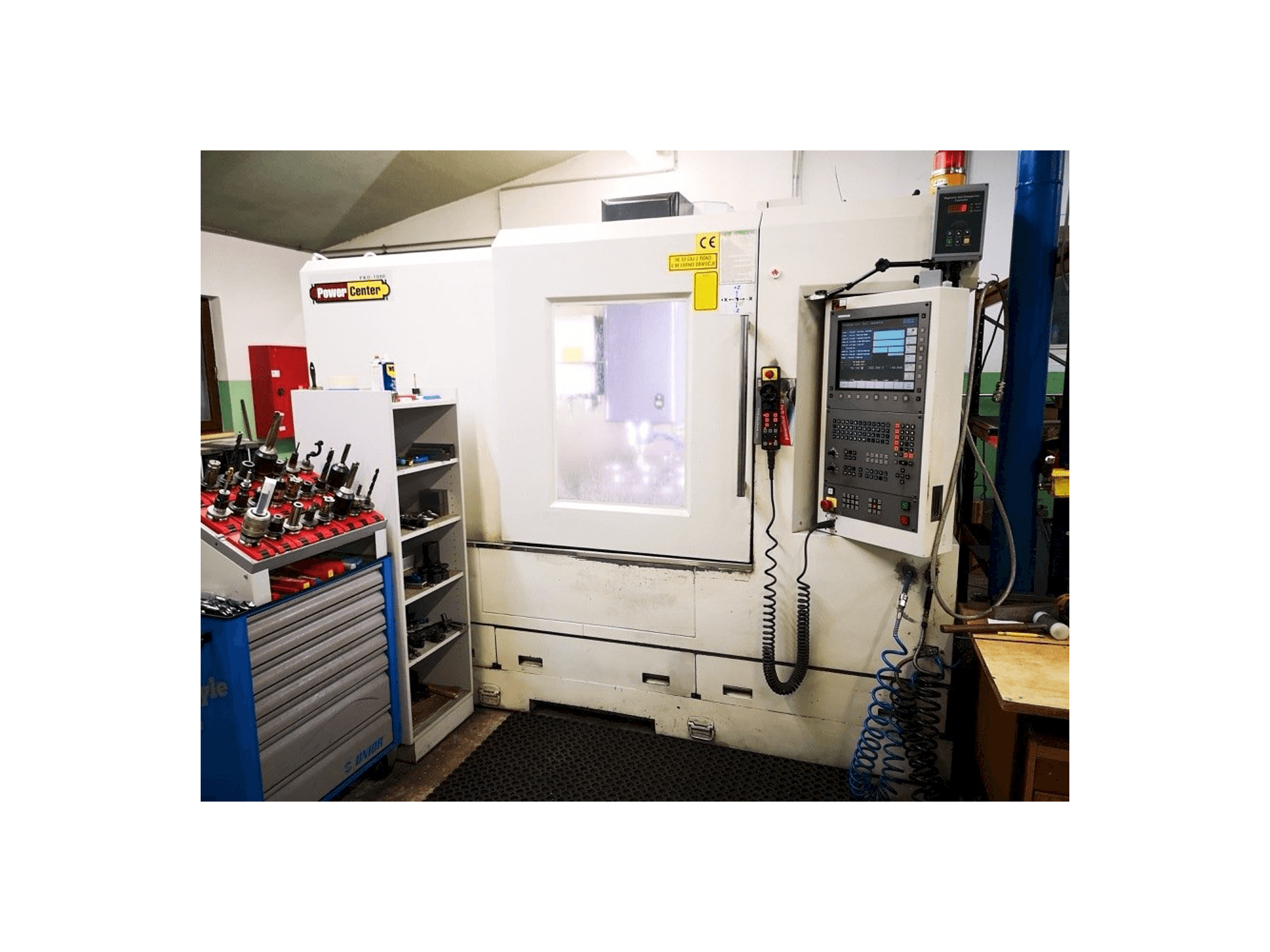 Prikaz stroja Hartford PRO-1000S sprijeda