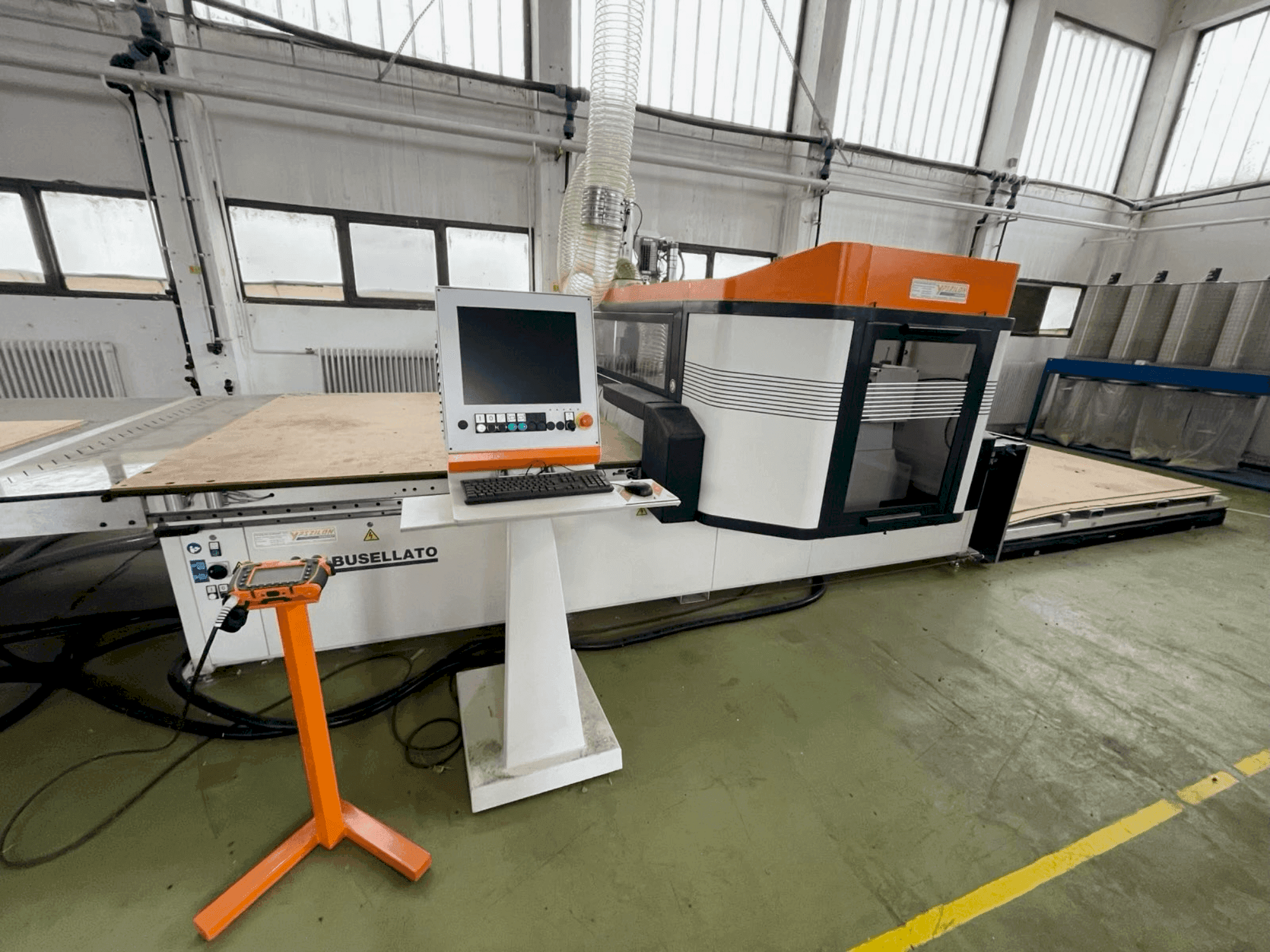 Prikaz bočne strane  stroja BUSELLATO Easy Jet 7.10 D AH/119579