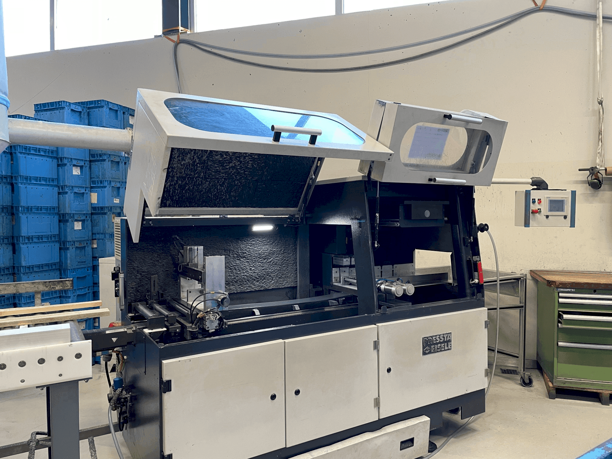 Prikaz stroja Other 600 R sprijeda