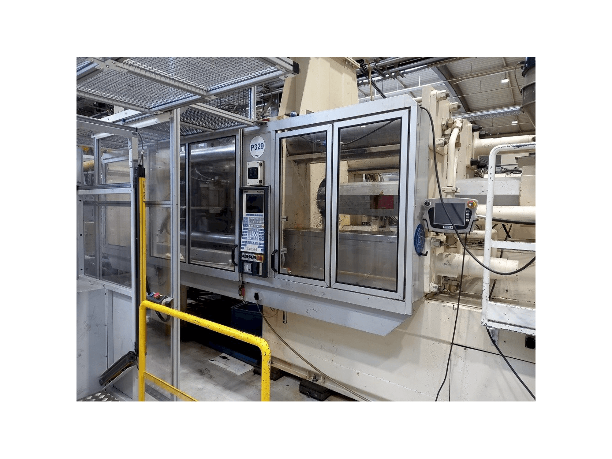 Prikaz stroja Krauss Maffei 500 H 3500 C1 sprijeda