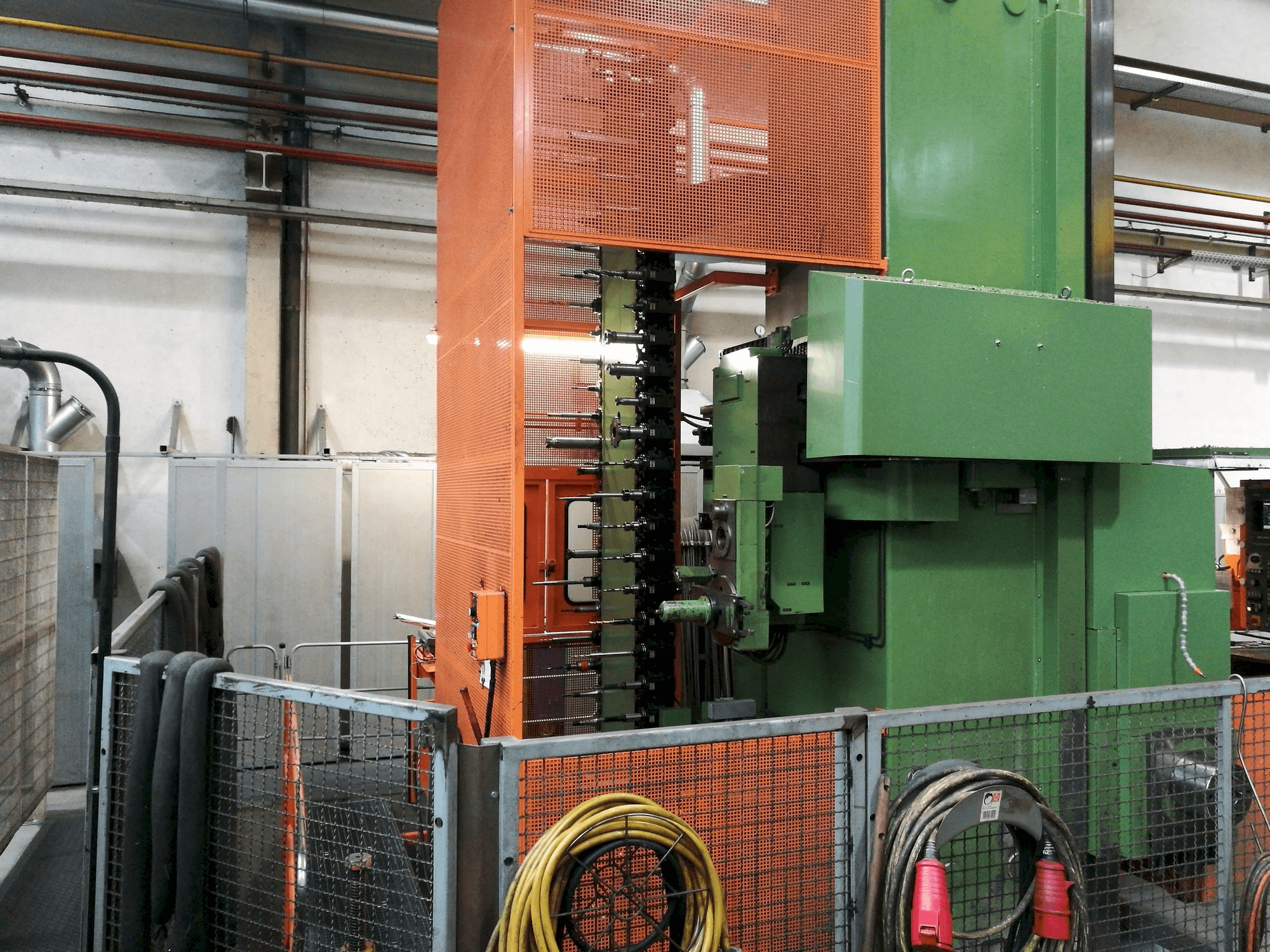 Prikaz stroja WOTAN Rapid 3K sprijeda