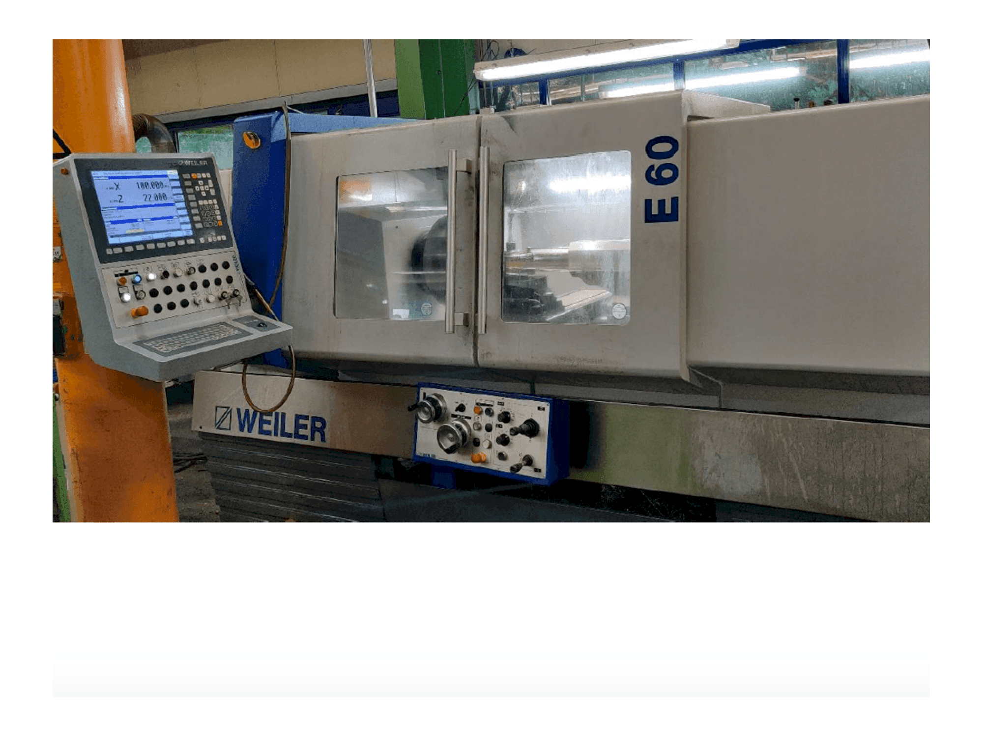 Prikaz stroja Weiler E60 sprijeda