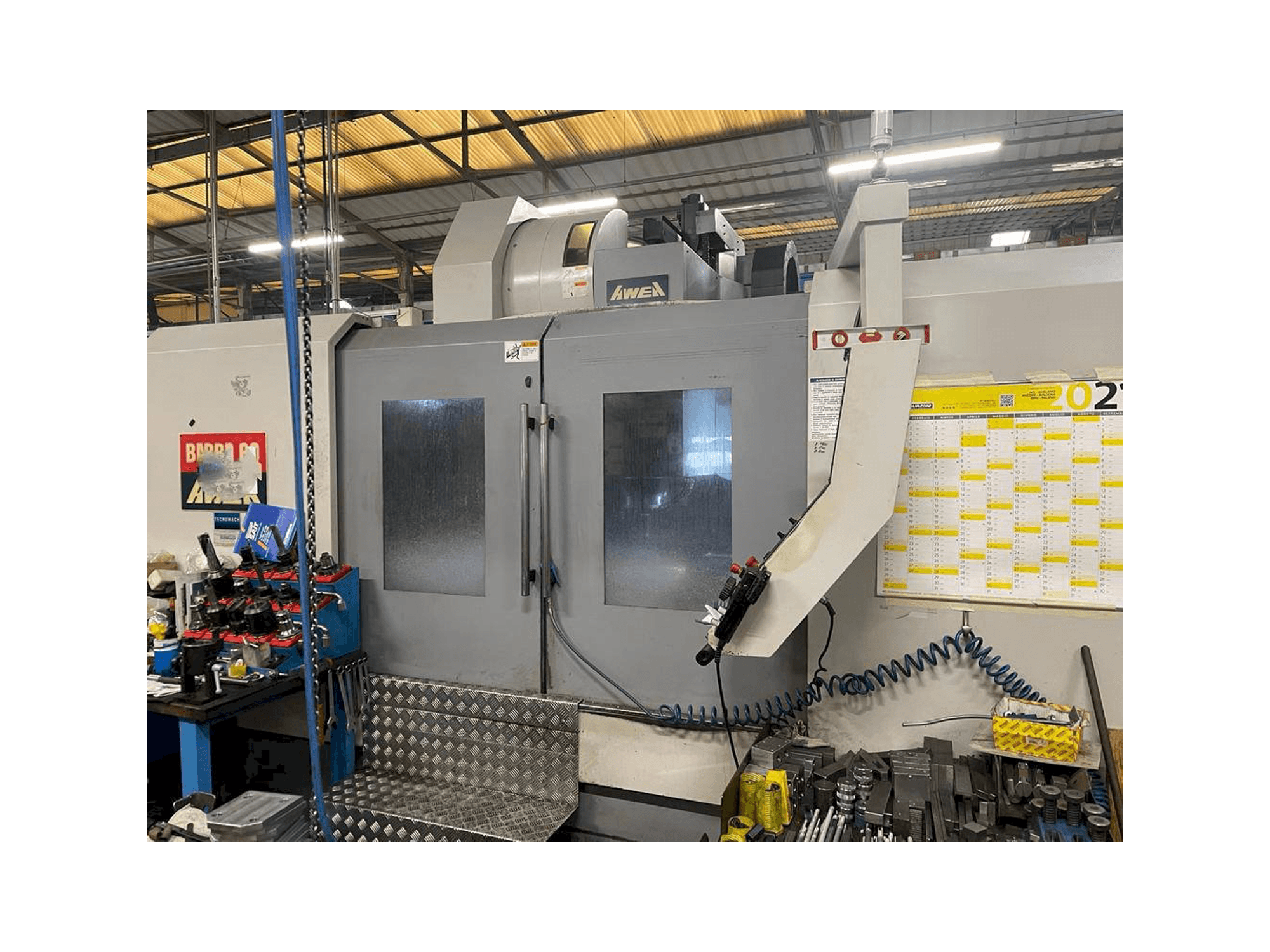 Prikaz stroja AWEA BM-1600 sprijeda