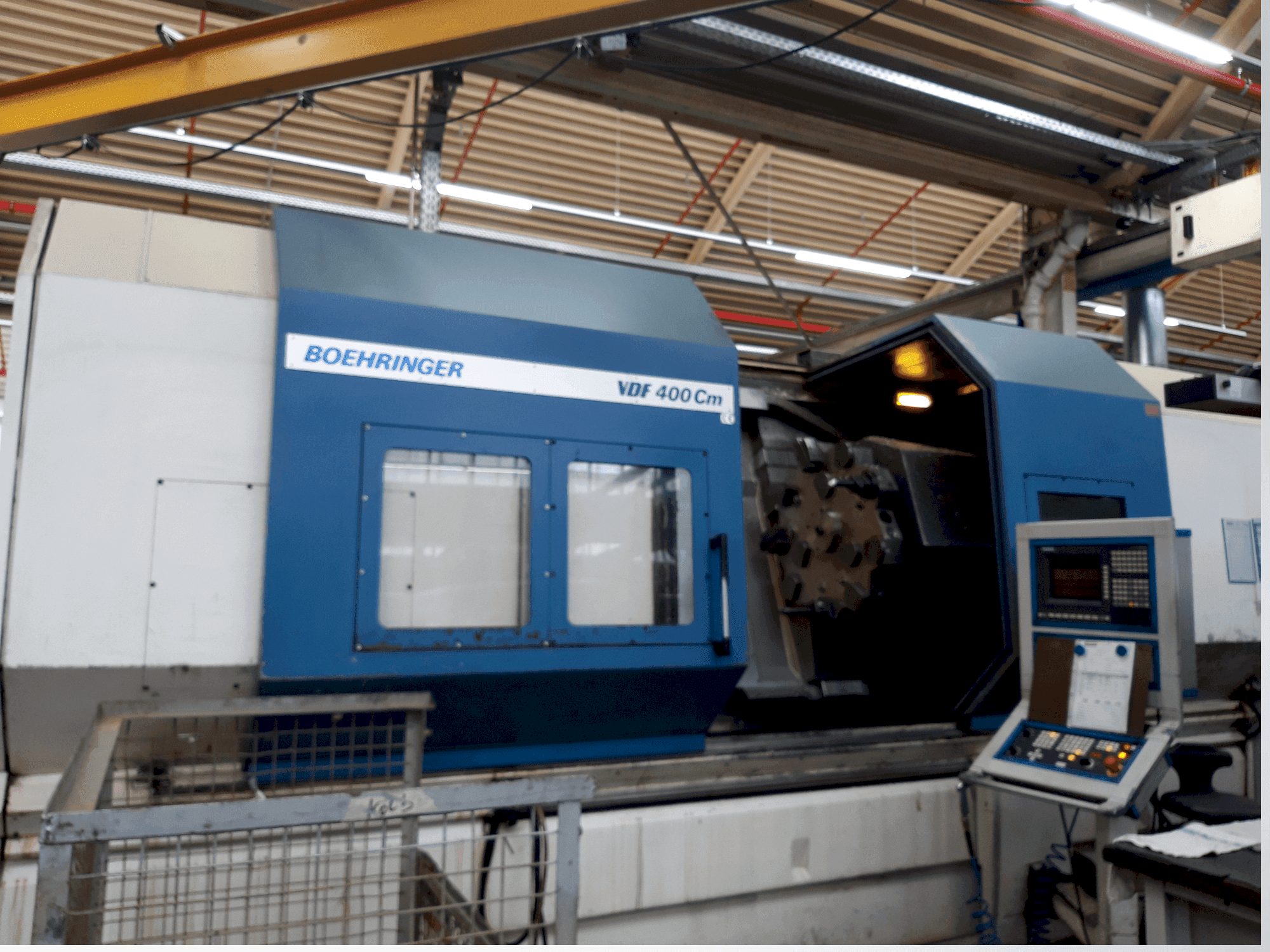 Prikaz stroja BOEHRINGER VDF 400 CM sprijeda