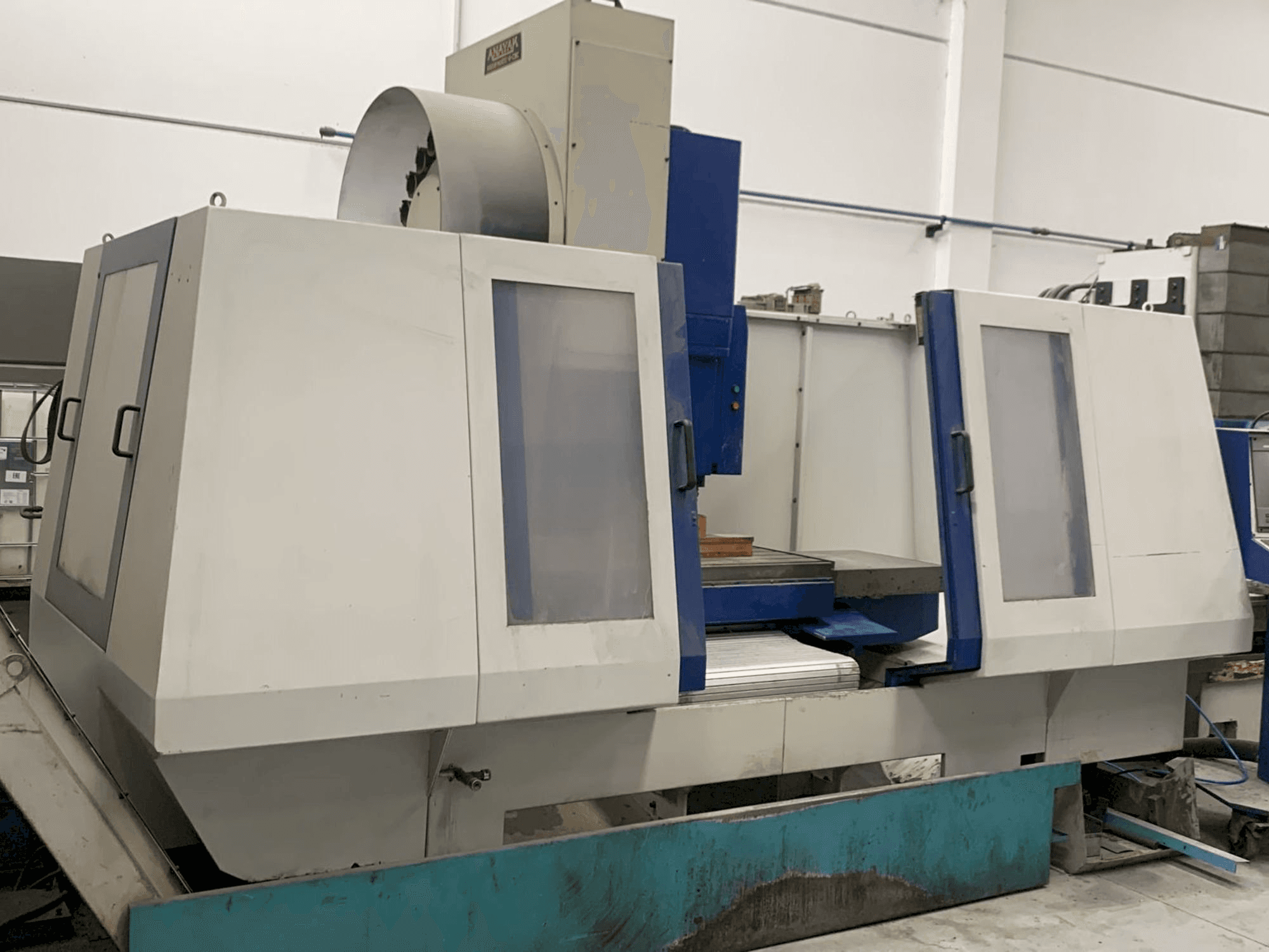 Prikaz stroja ANAYAK Anakmatik-9 sprijeda