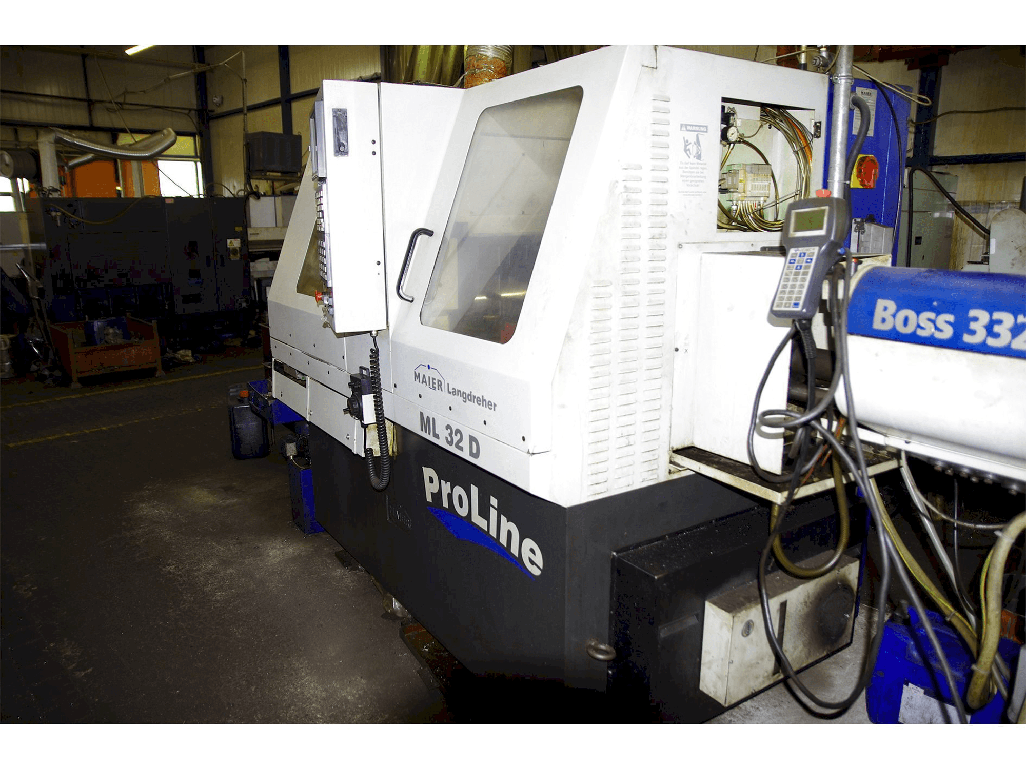 Prikaz stroja Maier ML32D sprijeda