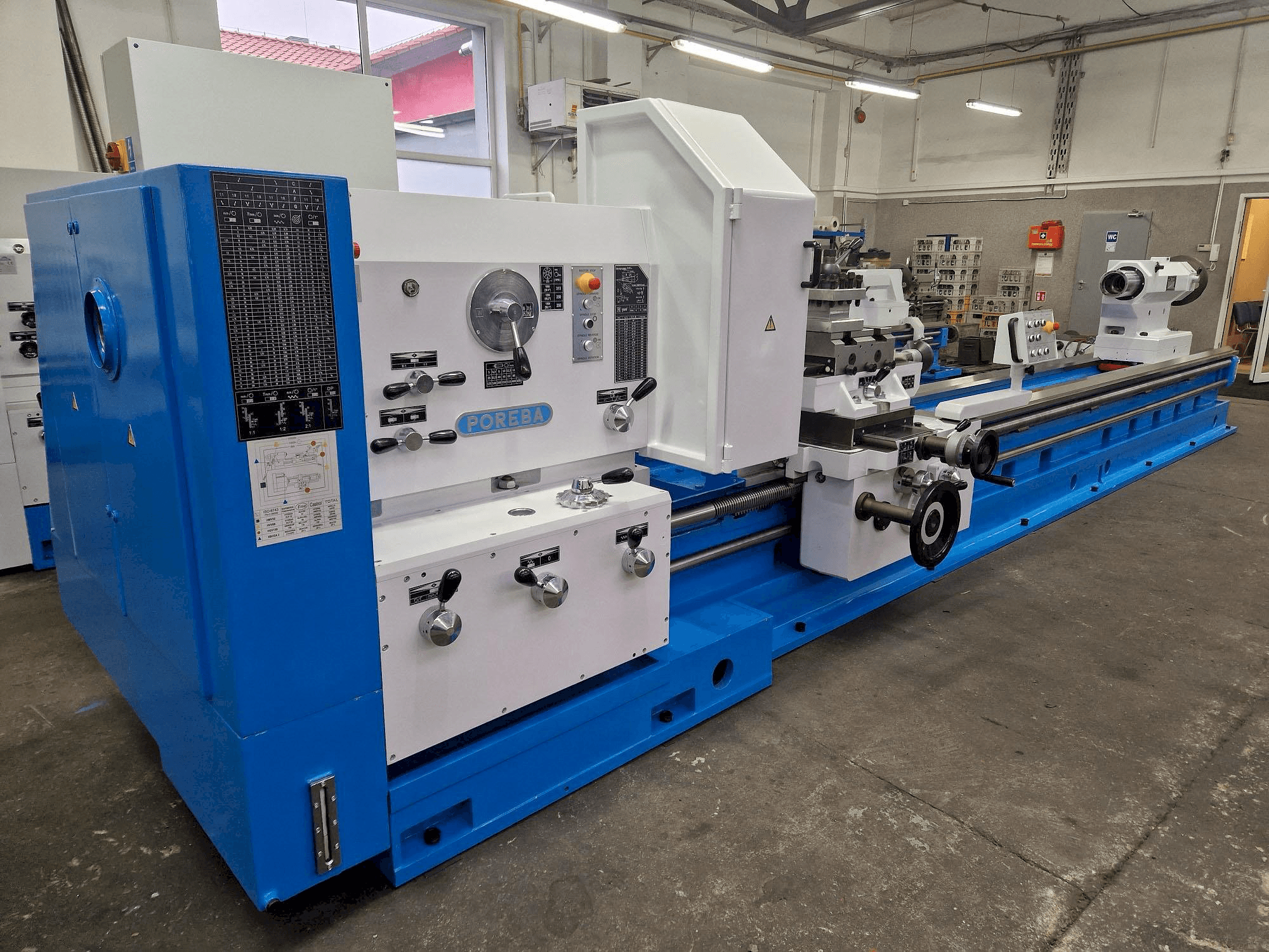 Prikaz lijeve strane stroja Poreba TRP-115B3 x 5000