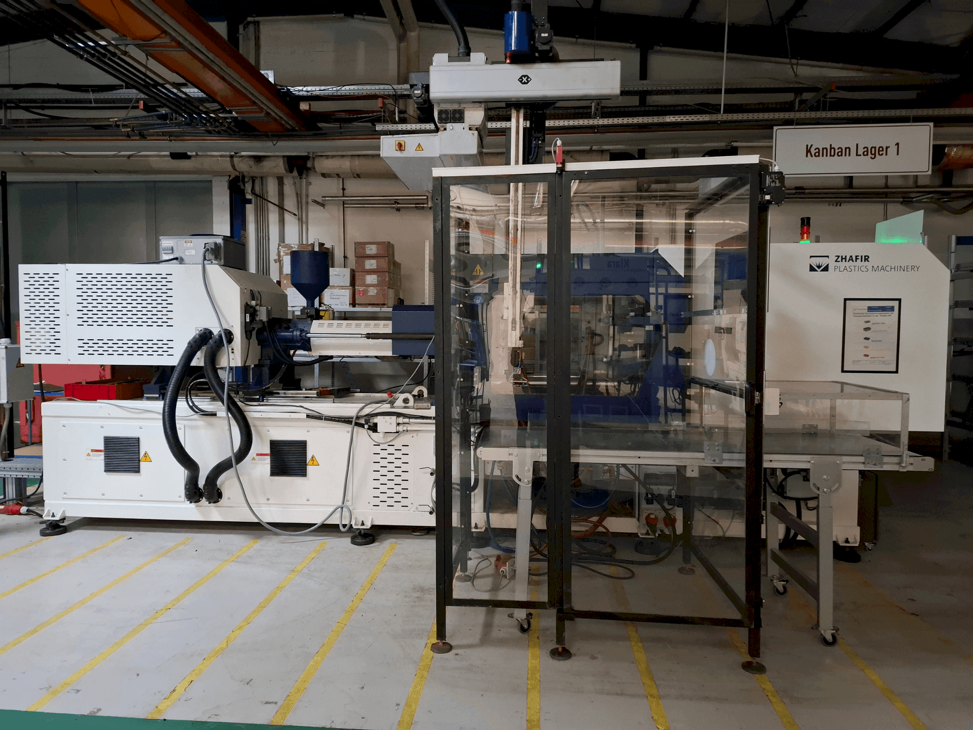 Prikaz bočne strane stroja HAITIAN ZHAFIR ZERES ZE1900