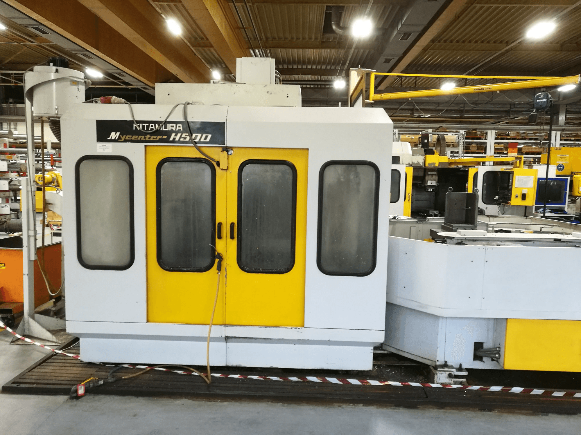 Prikaz stroja Kitamura Mycenter H500 sprijeda