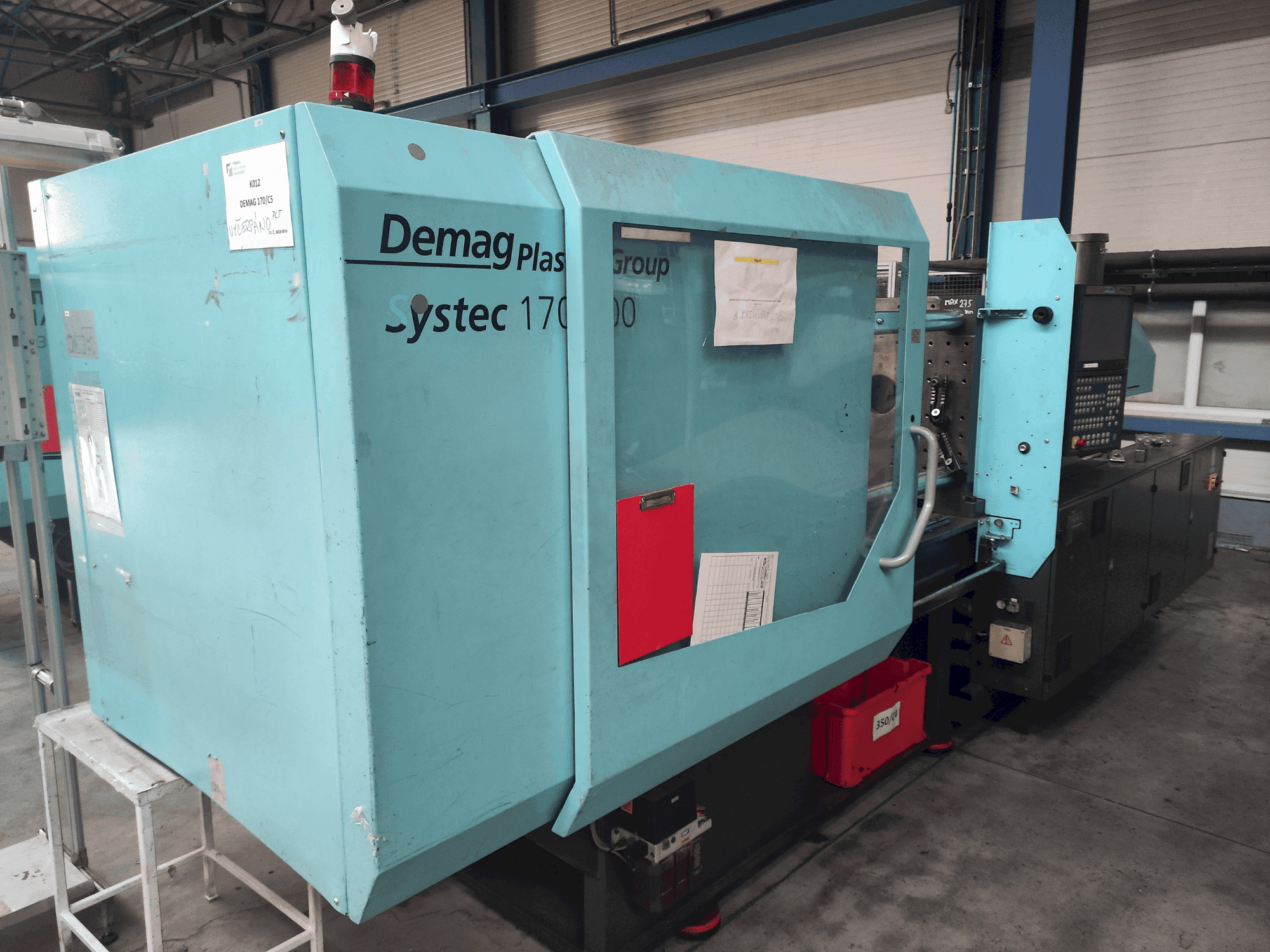 Prikaz stroja DEMAG Systec 170/520-600 sprijeda