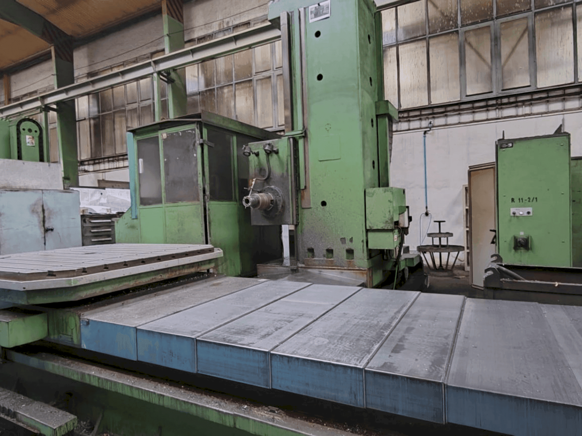 Prikaz stroja TOS WHN 13.8 CNC sprijeda