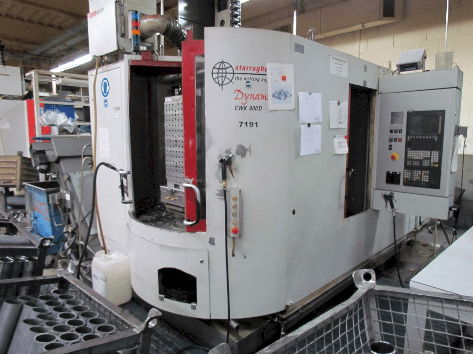 Prikaz stroja Heckert CWK 400 D sprijeda