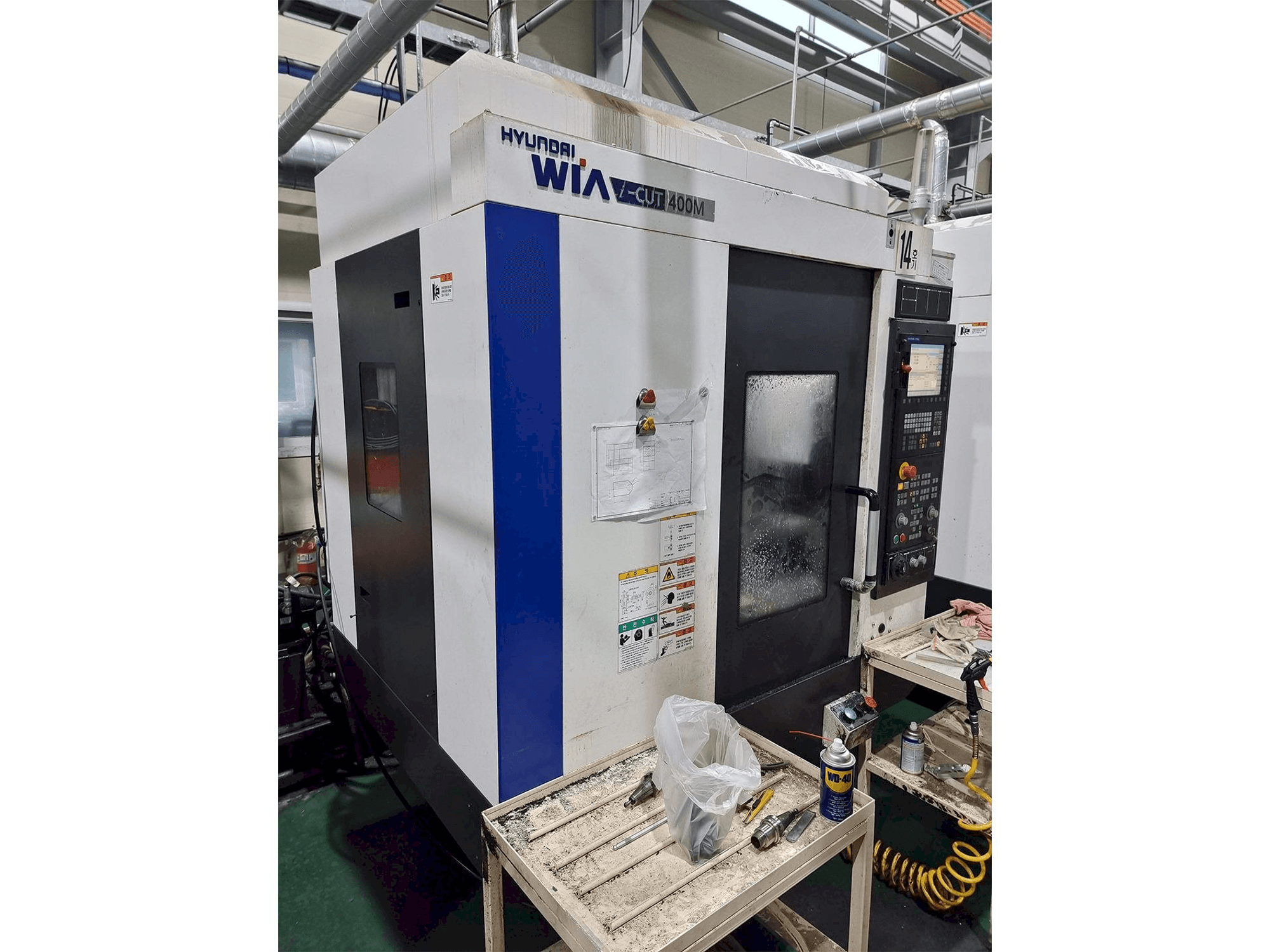 Prikaz stroja Hyundai Wia i-CUT400M sprijeda