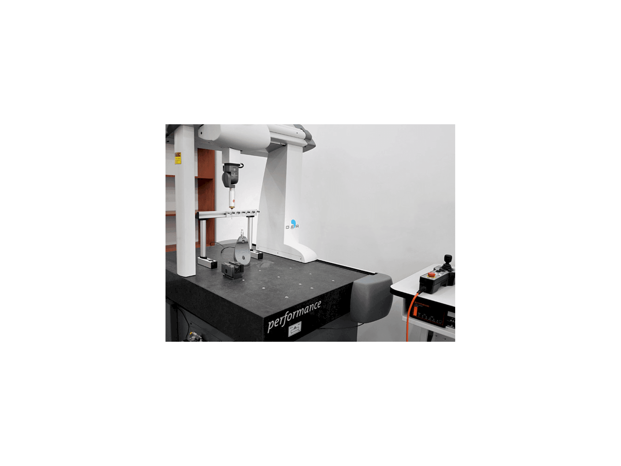 Prikaz stroja Hexagon Global 050705 sprijeda