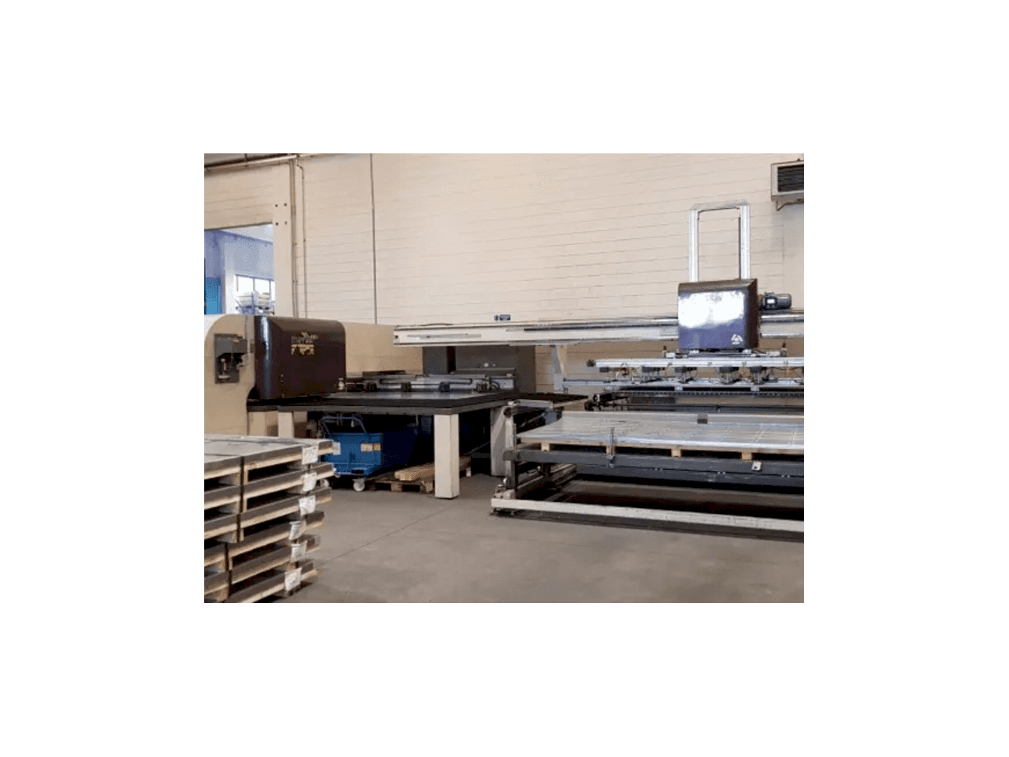 Prikaz stroja DANOBAT P1631 sprijeda