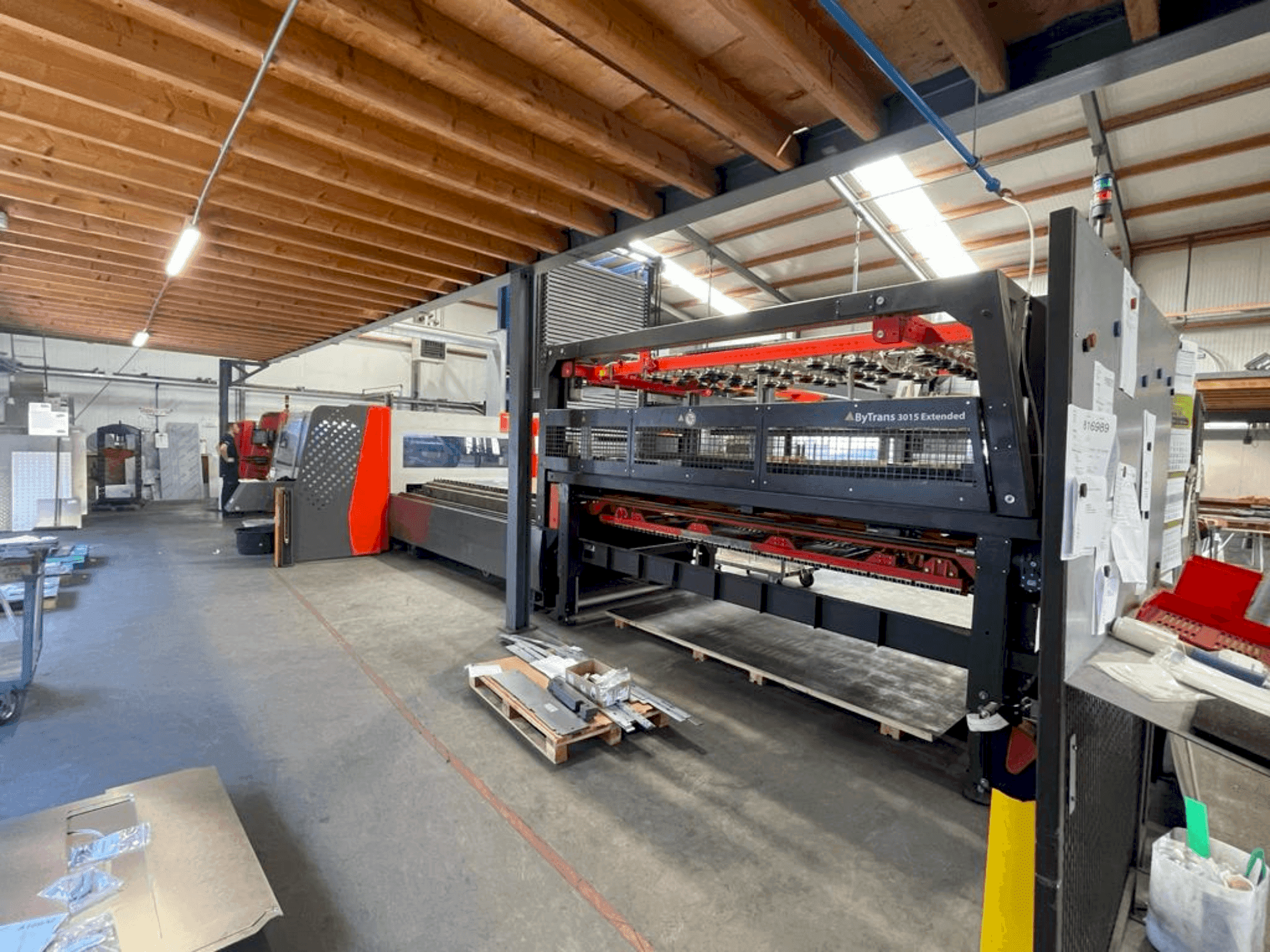 Prikaz stroja Bystronic ByTrans 3015 Extended sprijeda