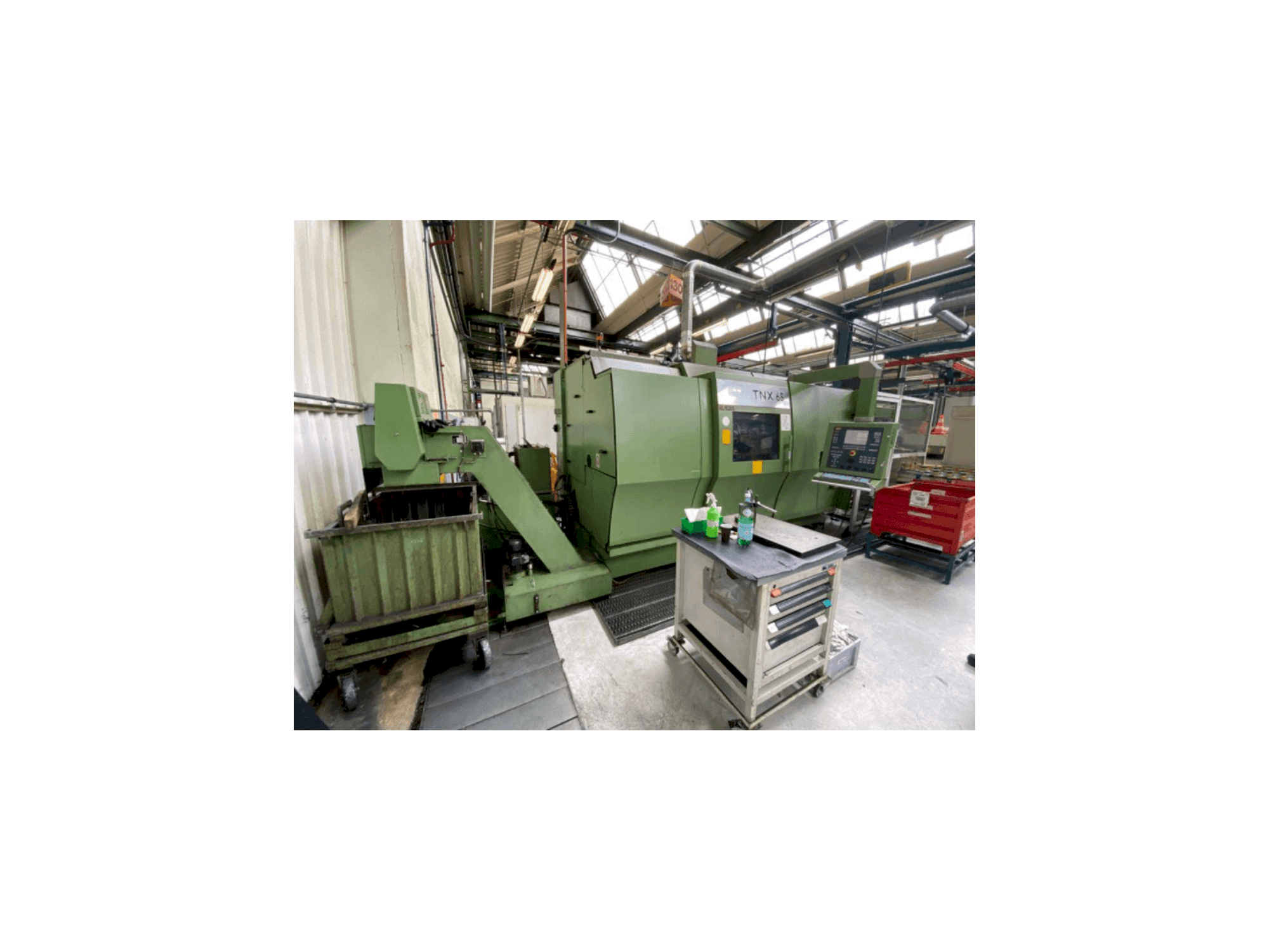 Prikaz stroja TRAUB TNX 65 sprijeda