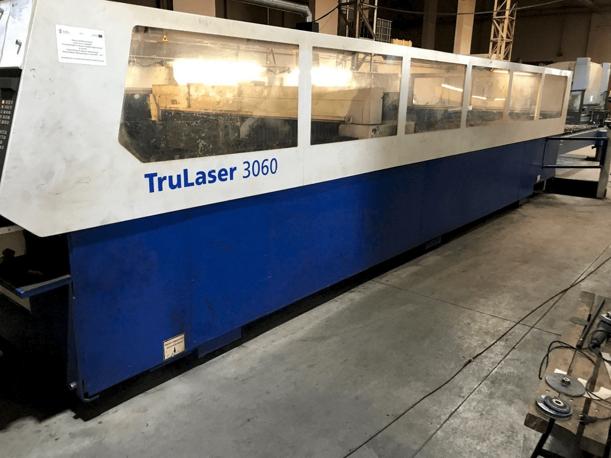 Prikaz stroja Trumpf Trulaser 3060 sprijeda